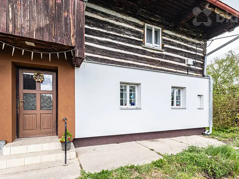 Prodej rodinného domu 200 m², pozemek 691 m², Zákupy – náhled fotky 3