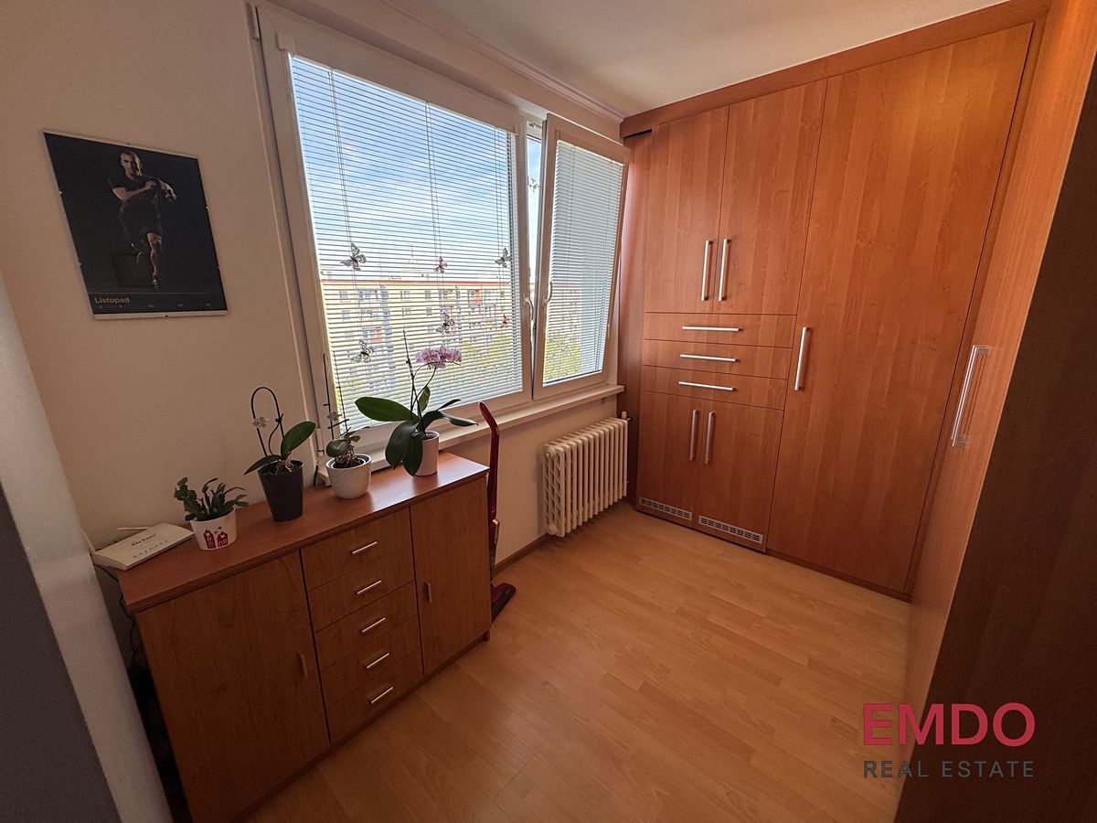 Pronájem bytu 2+1 66 m² – fotografie 3