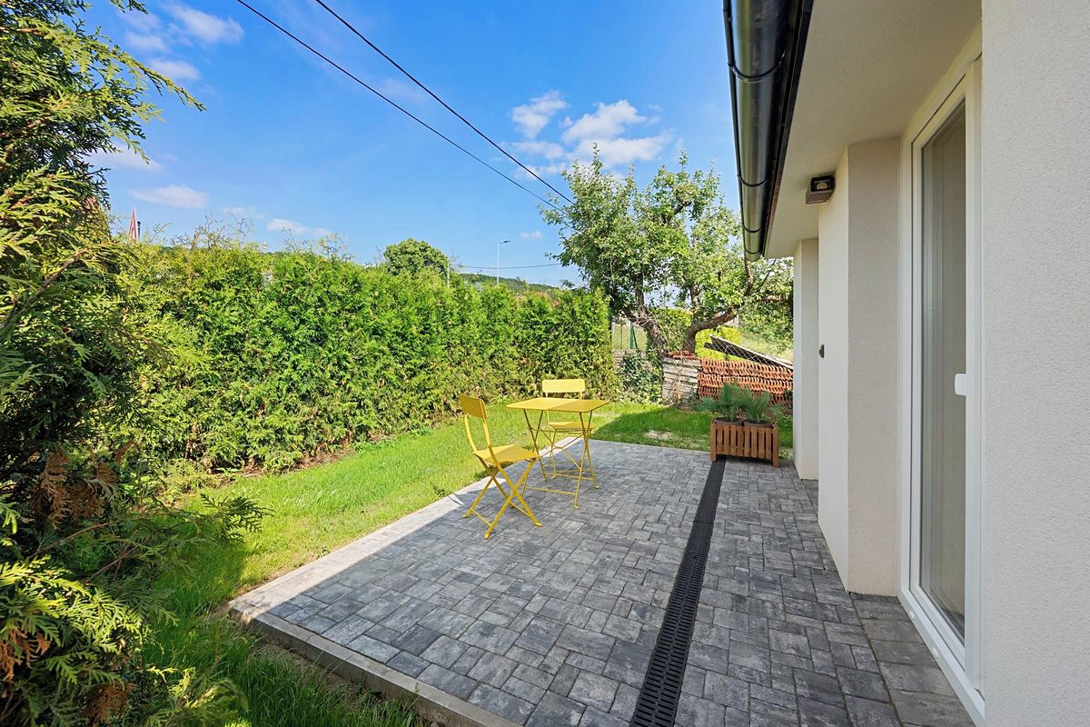 Prodej bytu 1+1 92 m² – fotografie 4