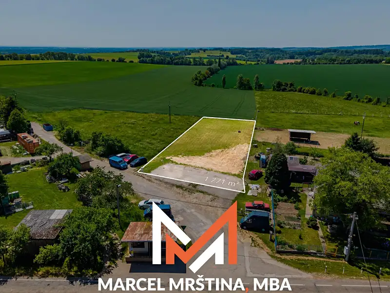 Prodej stavebního pozemku 1771 m², Chvalkovice – náhled fotky 3