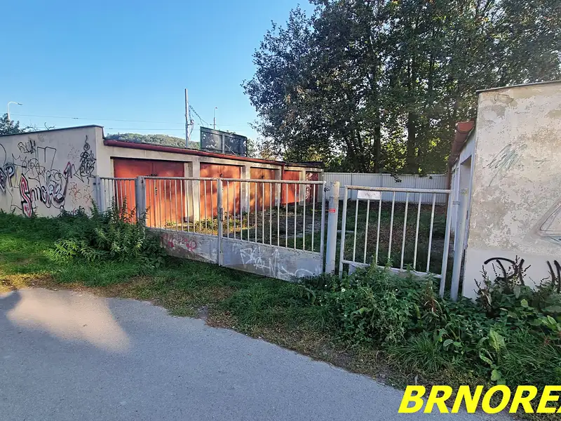 Pronájem garáže 17 m², Brno – náhled fotky 2