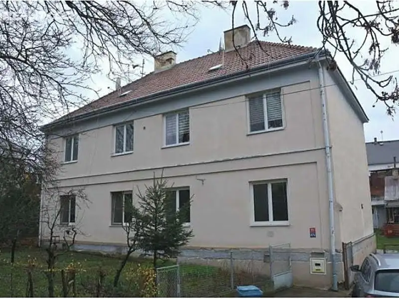 Prodej činžovního domu 250 m², Miroslav – náhled fotky 1