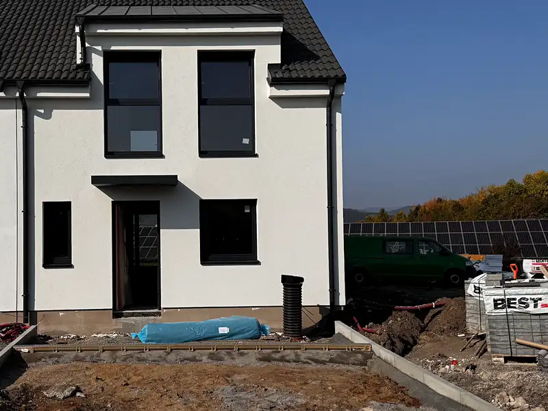 Prodej rodinného domu 104 m², pozemek 410 m², Blšany u Loun – náhled fotky 2