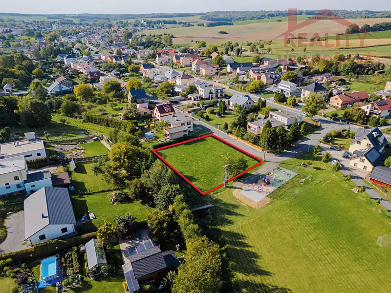 Prodej stavebního pozemku 1371 m², Hať – náhled fotky 1