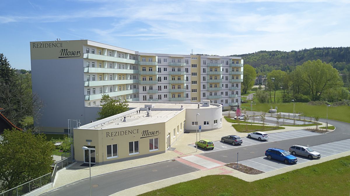 Pronájem bytu 3+kk 61 m², Karlovy Vary – fotka 1 z 3