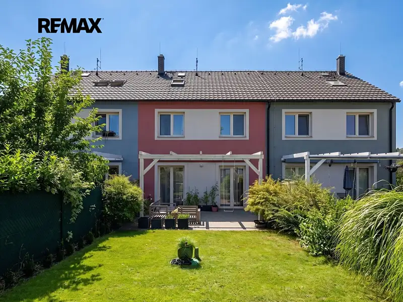 Prodej rodinného domu 156 m², pozemek 297 m², Husinec – náhled fotky 1
