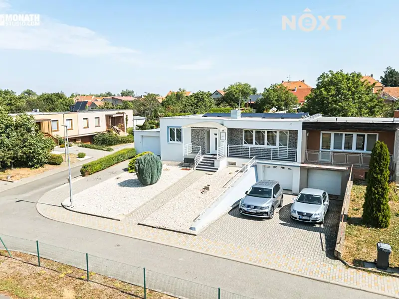 Prodej rodinného domu 196 m², pozemek 592 m², Tvrdonice – náhled fotky 1