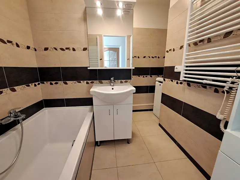 Prodej bytu 1+1 35 m², Hradec Králové – náhled fotky 2
