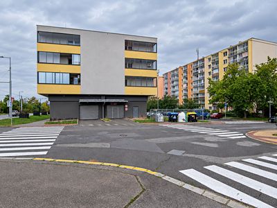 Prodej garážového stání 18 m²