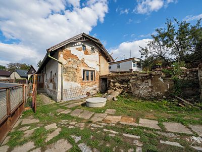 Prodej rodinného domu 343 m², pozemek 1145 m²