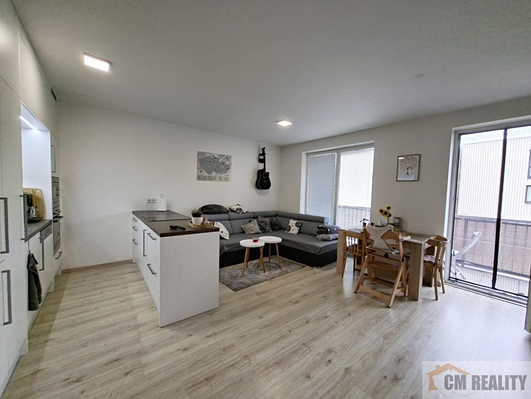 Квартира 2+kk в оренду, 62 м² (2 з 10)