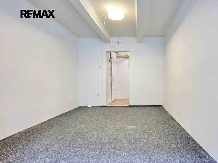 Gewerbefläche zum Kauf, 57 m² (9 von 21)
