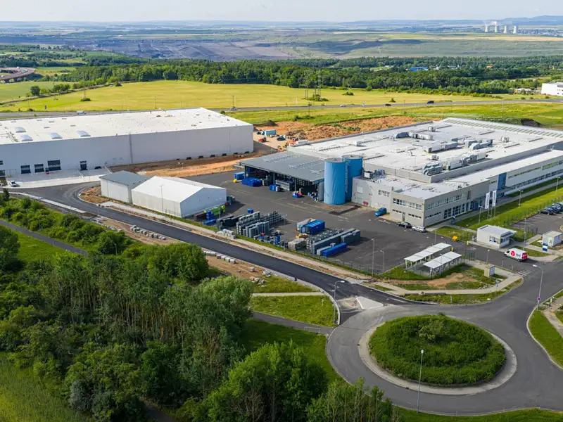 Pronájem skladového prostoru 11500 m², Chomutov – náhled fotky 3