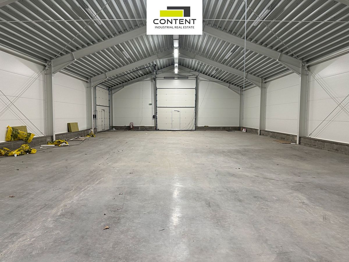 Pronájem výrobní haly, prostoru 1200 m² – fotografie 3