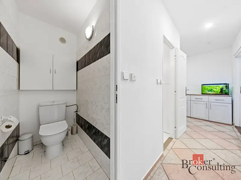 Prodej bytu 3+1 82 m², Hradec Králové – náhled fotky 3