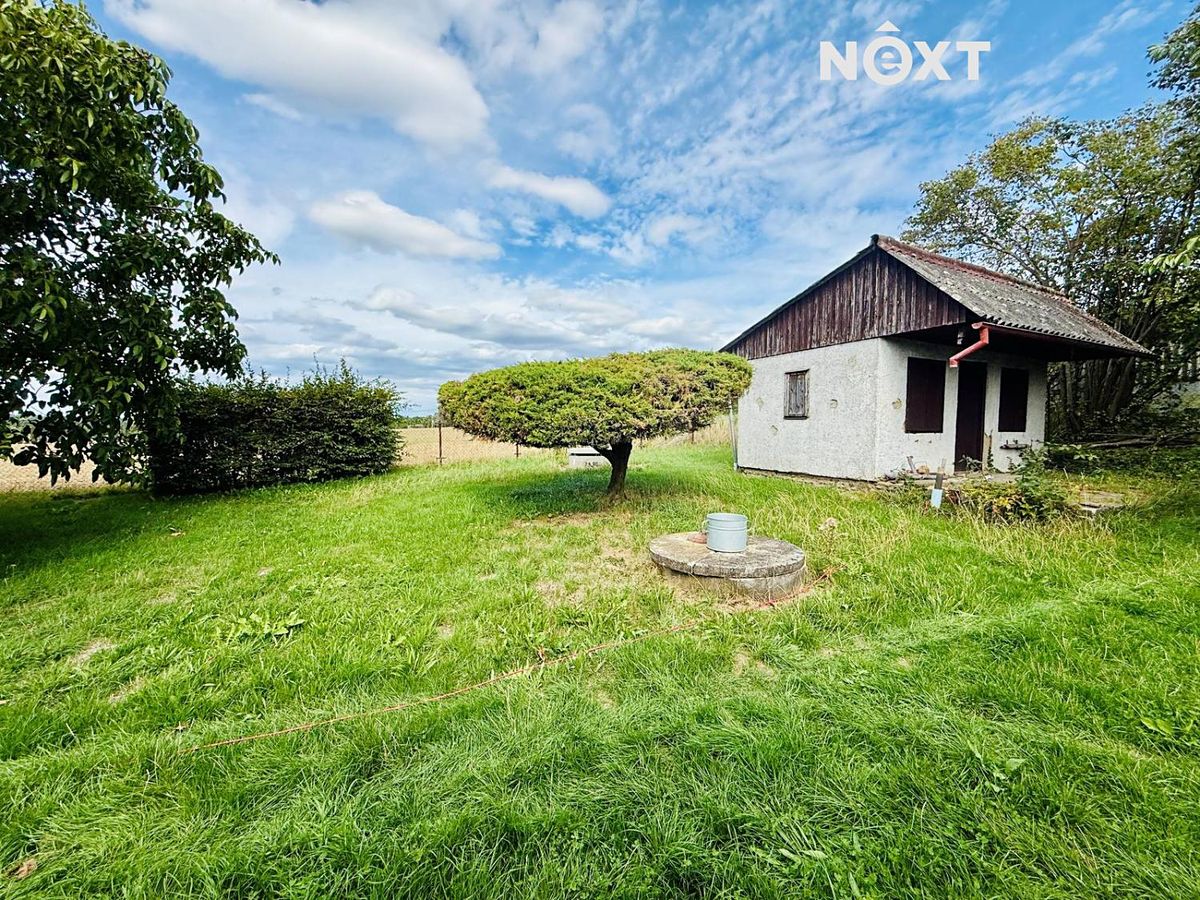 Prodej stavebního pozemku 742 m² – fotografie 5