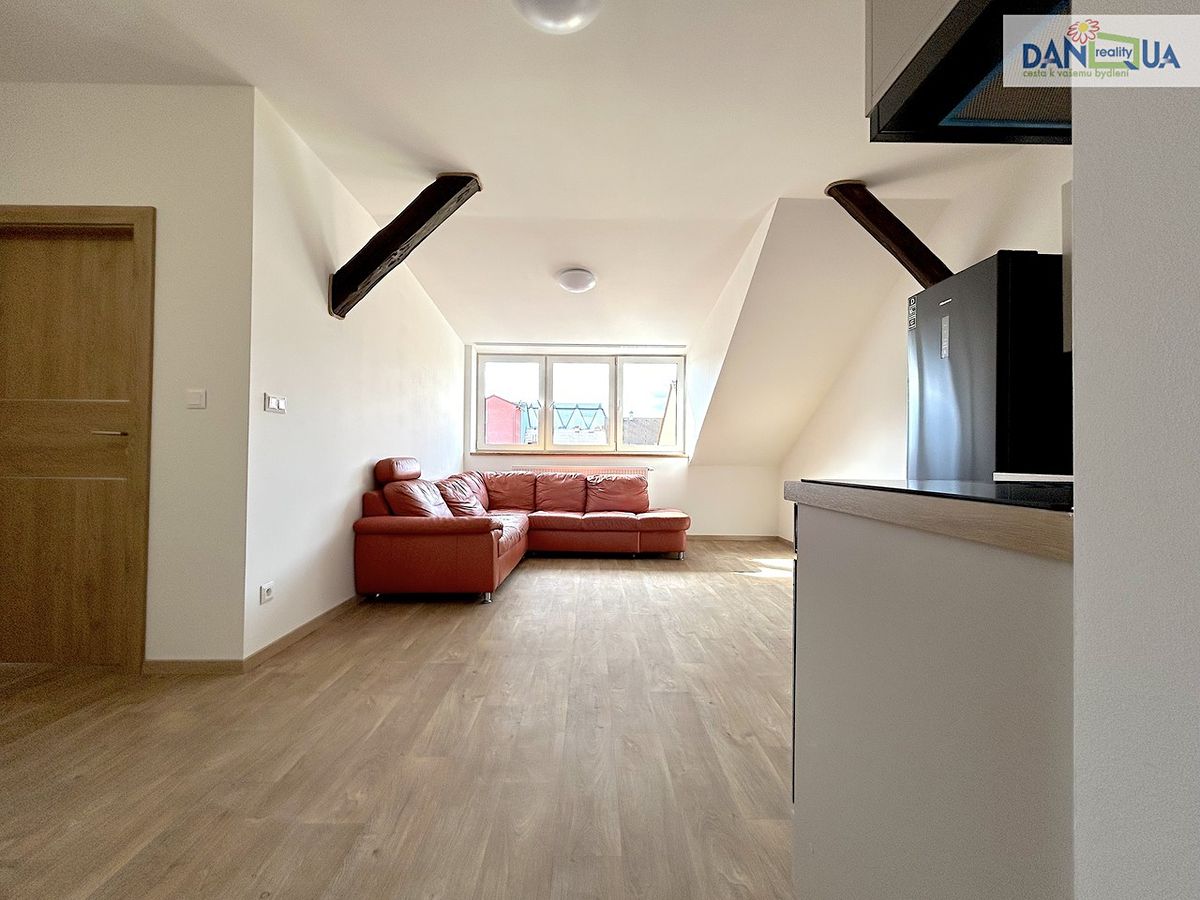 Pronájem bytu 3+kk 59 m² – fotografie 5