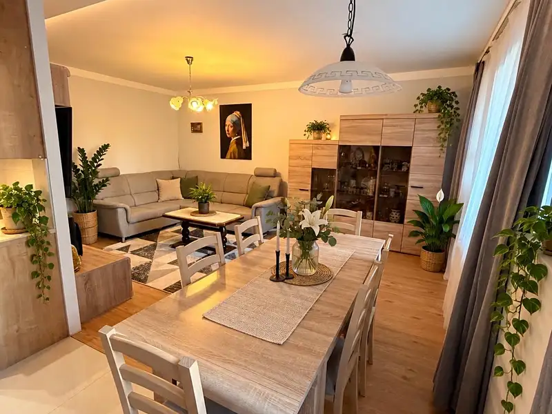 Prodej bytu 3+1 73 m², Praha – náhled fotky 2