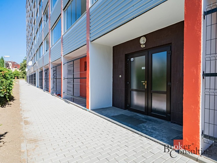 Квартира 3+1 на продаж, 79 м² (35 з 35)