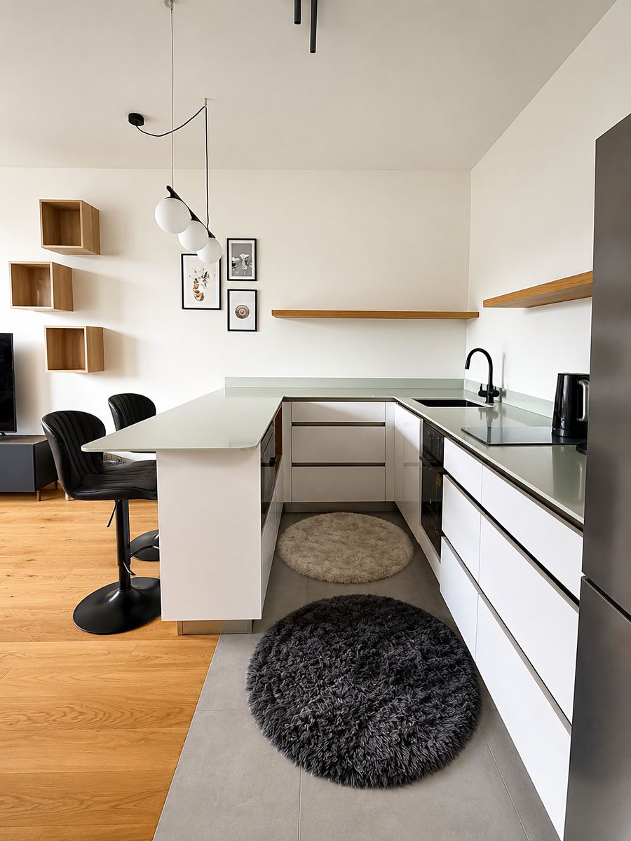 Pronájem bytu 2+kk 48 m² – fotografie 3