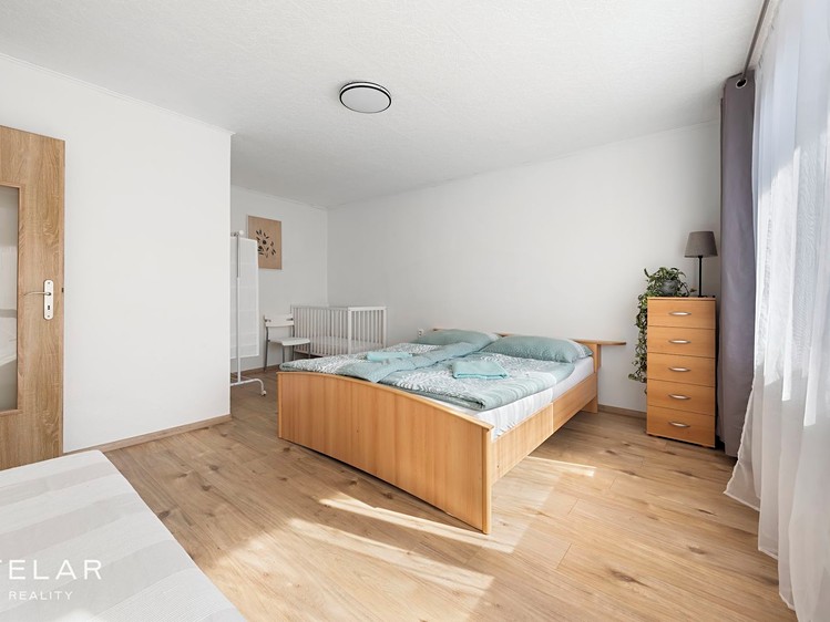 Будинок на продаж, 220 м² (14 з 34)