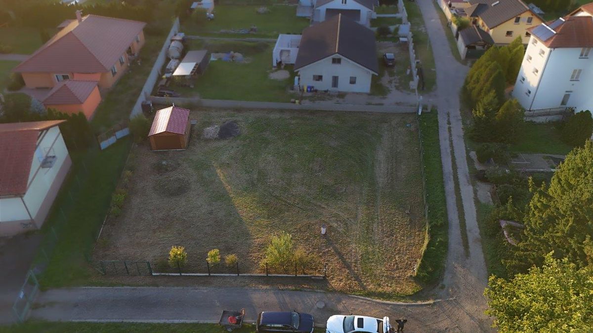 Prodej stavebního pozemku 1095 m² – fotografie 3