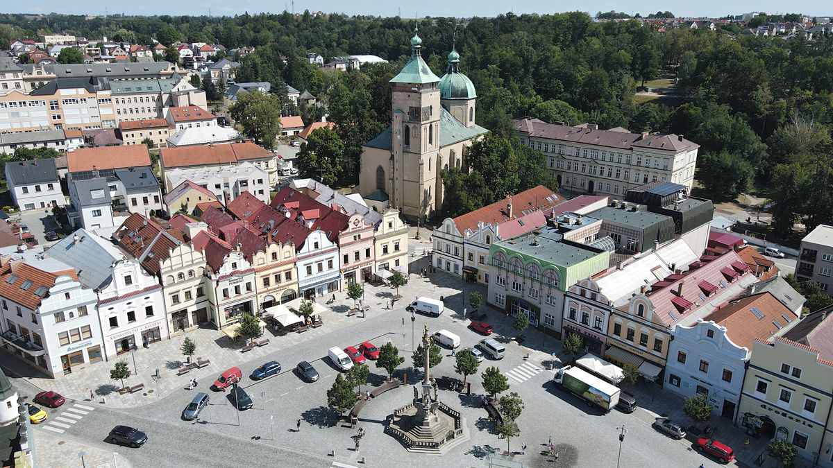 Prodej kanceláře 1775 m² – fotografie 2