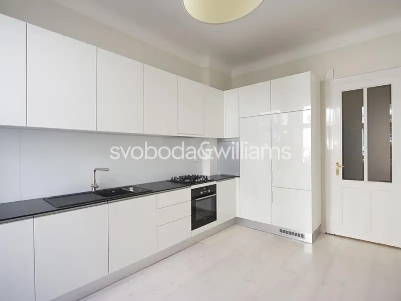 Pronájem bytu 3+1 103 m², Praha – náhled fotky 3