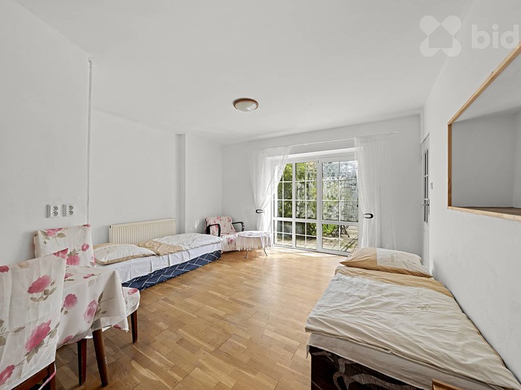 Prodej komerčního prostoru, 1 015 m² (16 z 33)