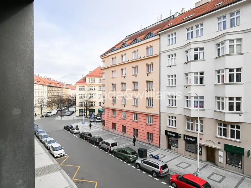 Prodej bytu 2+kk 62 m², Praha – náhled fotky 2