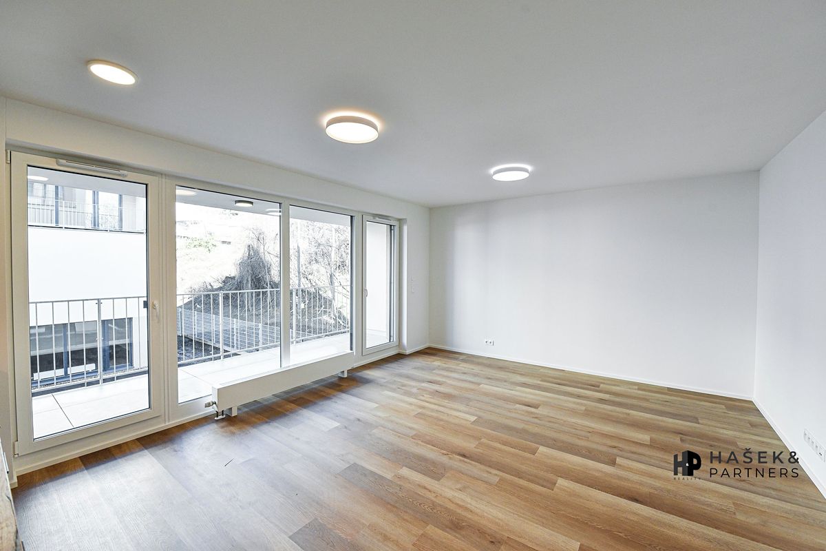 Pronájem bytu 2+kk 69 m² – fotografie 5