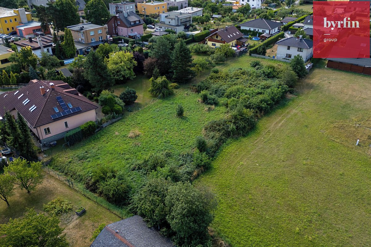 Prodej stavebního pozemku 2279 m² – fotografie 3