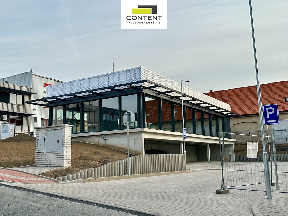 Pronájem obchodního prostoru 227 m²
