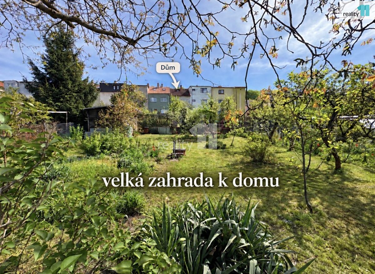 Prodej rodinného domu 140 m², pozemek 227 m², Praha – fotka 1 z 3
