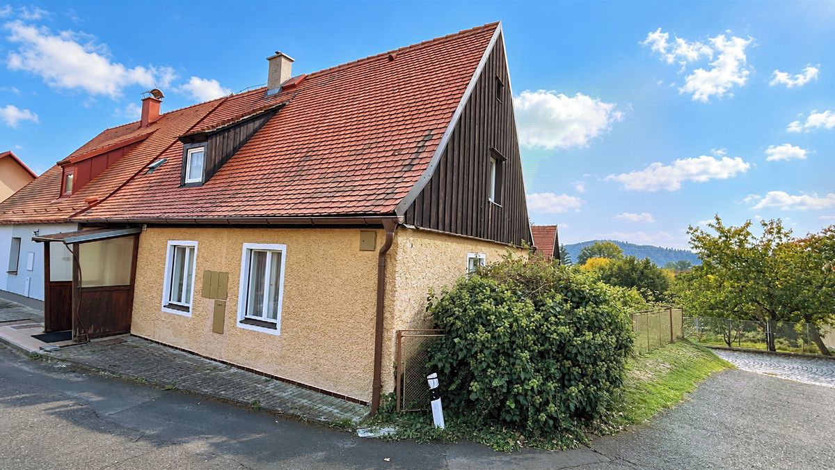 Prodej rodinného domu 151 m², pozemek 771 m², Žlutice – fotka 1 z 3