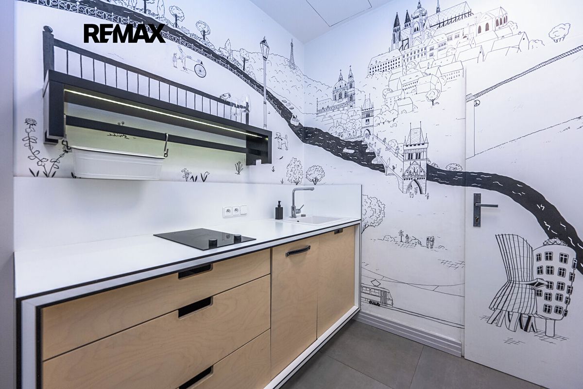 Prodej komerční nemovitosti 56 m² – fotografie 2