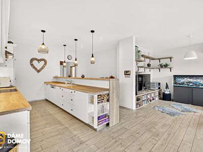 Prodej rodinného domu 132 m², pozemek 2037 m²