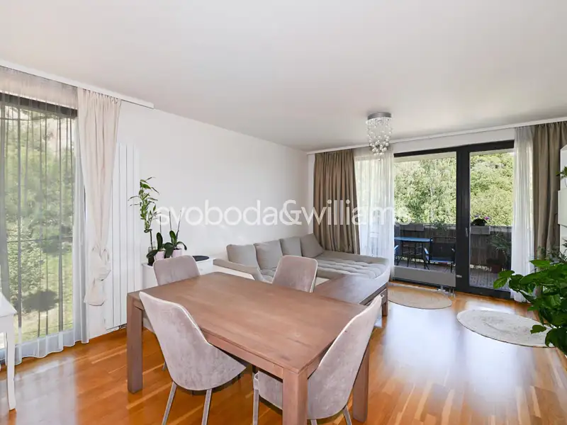 Prodej bytu 2+kk 60 m², Praha – náhled fotky 1