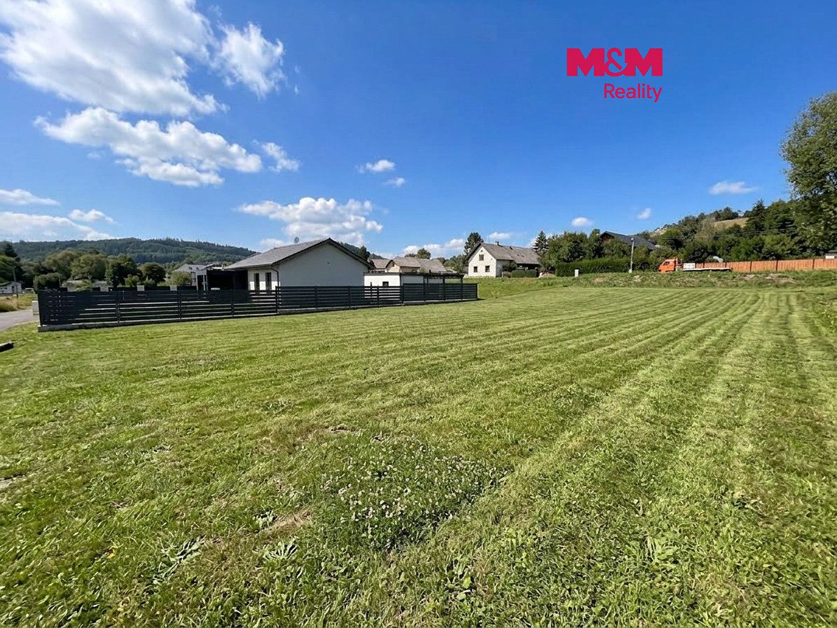 Prodej stavebního pozemku 1099 m²