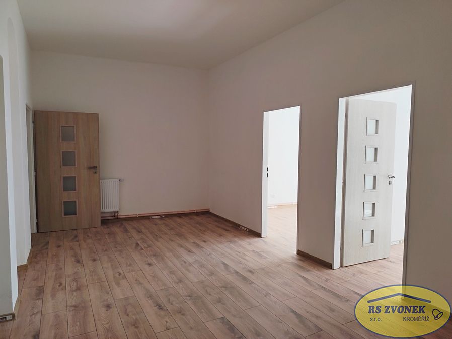 Pronájem bytu 3+1 82 m² – fotografie 5