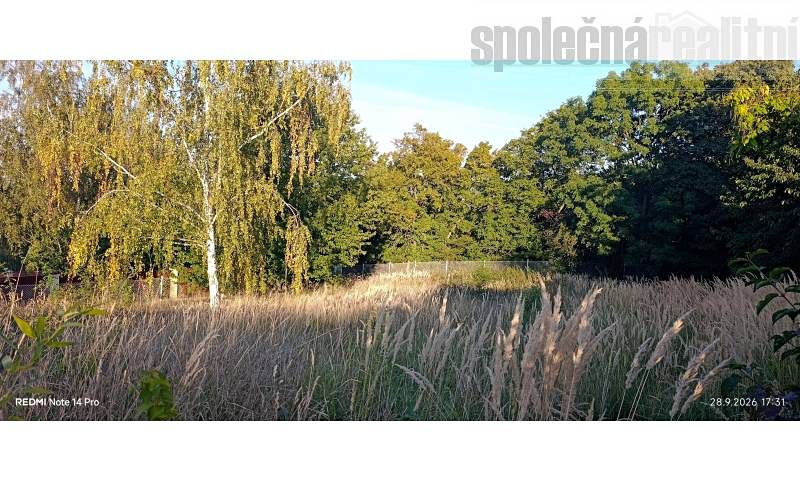 Prodej stavebního pozemku 1014 m² – fotografie 3