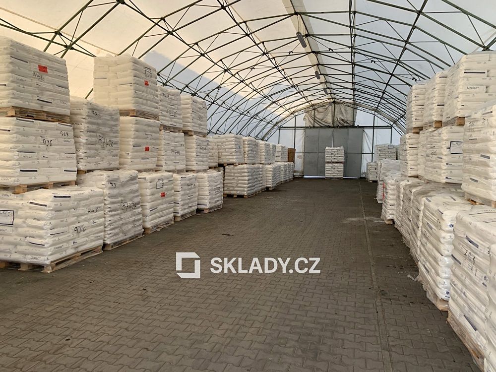 Pronájem skladového prostoru 360 m²