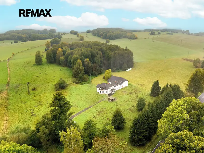 Prodej rodinného domu 555 m², pozemek 114059 m², Horní Libchava – náhled fotky 2