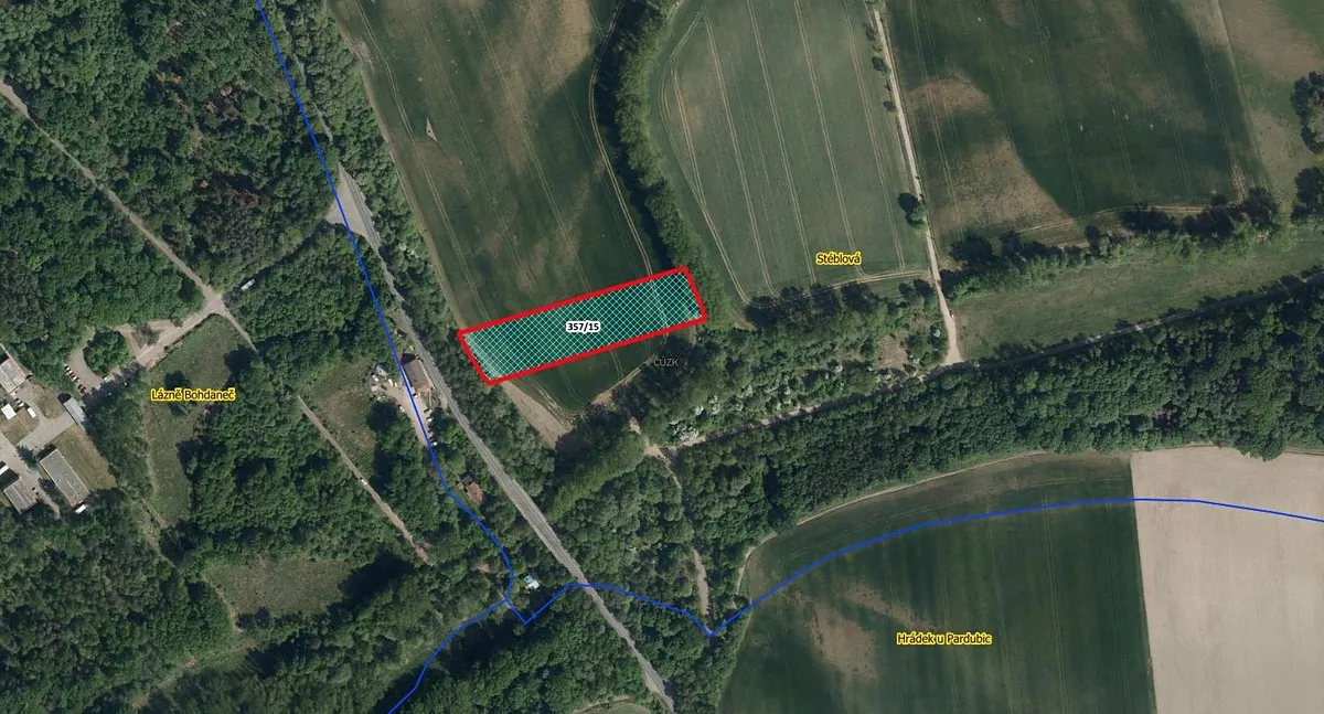 Prodej pole 5671 m²