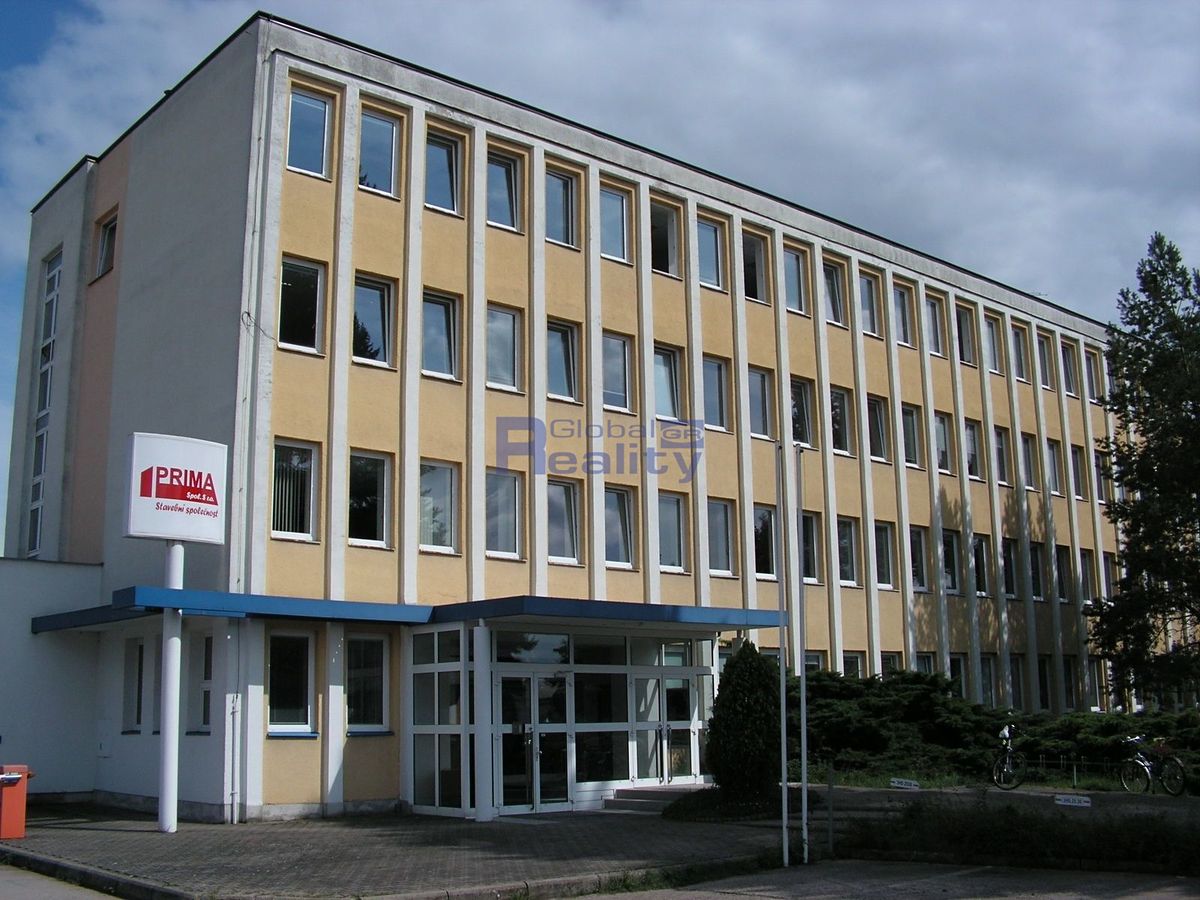Pronájem kanceláře 15 m² – fotografie 3