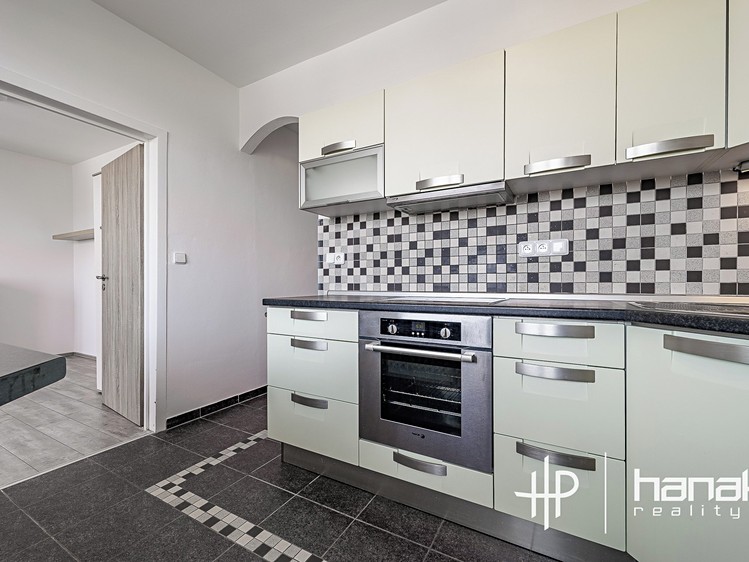 Квартира 3+1 в оренду, 64 м² (2 з 19)