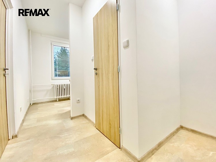 Квартира 1+1 в оренду, 33 м² (16 з 17)