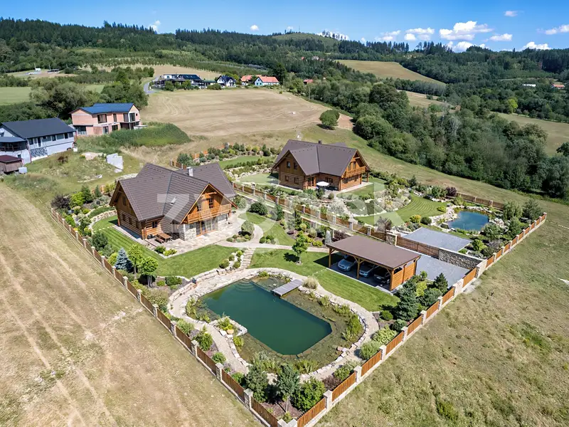 Prodej stavebního pozemku 1051 m², Jablůnka – náhled fotky 1