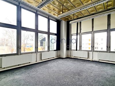 Pronájem kanceláře 91 m²