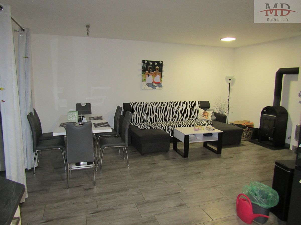 Prodej rodinného domu 103 m², pozemek 847 m² – fotografie 4